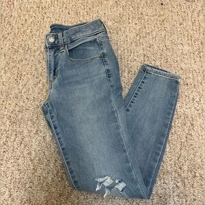 GAP Universal Jeggings Médium Wash Skinny Size 26 or 2 petite